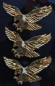 แผ่นปักด้วยมือพร้อมลูกปัดและเลื่อมงานที่เหมาะสำหรับใช้กับเสื้อผ้าในนกสีฟ้า - Product Image 3