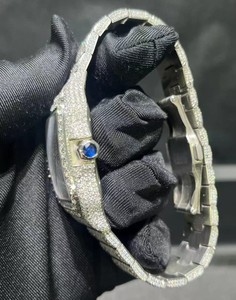 Montre de luxe pour homme en quartz avec diamants en moissanite, bracelet en acier inoxydable, cadran carré résistant aux rayures, chronographe, date - Product Image 4