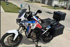 Motocicleta Honda Africa Twin de Turismo en Venta - Product Image 2