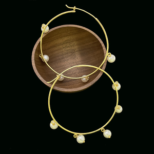 Merveilleuses boucles d'oreilles en laiton plaqué or 18 carats de style africain vintage boucles d'oreilles créoles à la mode pour bijoux de cadeau de fiançailles - Product Image 2