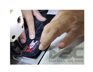 Veste légère imperméable de course et de vêtements de sport personnalisés de haute qualité pour les motocyclistes coupe-vent et taille XL disponible - Product Image 4