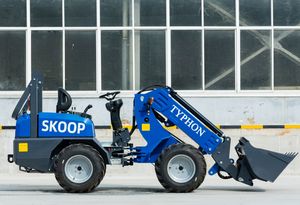 Chargeuse sur pneus télescopique 1 tonne de charge nominale, moteur diesel EPA 25 CV, pompe hydraulique, compacte, articulée, puissance Kubota D1105 - Product Image 3