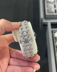 VVS Moissanite Diamant Rond Brillant de Luxe pour Montre à Quartz Suisse pour Hommes Or Rose avec Bande en Acier Inoxydable Style Hip Hop - Product Image 5