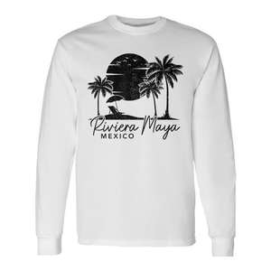 Camiseta Retro de Manga Larga con Diseño de Atardecer y Surfistas, Artículo Promocional de la Escena Surfista de la Riviera Maya, México - Product Image 1