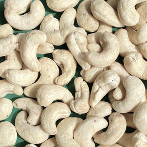 Noix de cajou brutes d'usine du Vietnam, prix des noix de cajou au Vietnam, exigences OEM ODM du client - Product Image 1