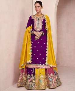 Salwar Kameez pakistanais tendance avec un design brodé minimaliste pour les occasions de mariage et de fête, provenant d'un fournisseur indien - Product Image 4