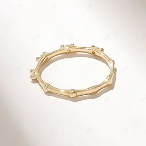 Cincin Pernikahan Wanita Berlapis Emas Padat Kuning 18K Cincin Gaya Bambu Trendi Cincin Susun Berlian untuk Wanita