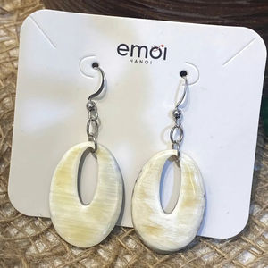 ต่างหูเขาควายสำหรับเด็กผู้หญิง ต่างหูผู้หญิง เครื่องประดับเขาธรรมชาติสำหรับผู้หญิง คุณภาพสูง - Product Image 1