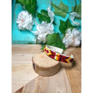 Bracelet à manchette perlé de style ethnique Navajo, fait main avec soin - Product Image 3
