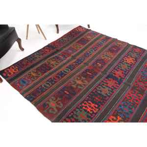 Tapis vintage 6x9,3 pieds, tapis turc, tapis à motifs floraux rouges en laine - Product Image 1