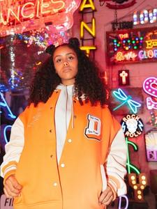 Chaqueta Varsity Personalizada Extra Grande, Chaqueta Bomber de Béisbol, Cuerpo y Mangas de Lana Transpirable - Product Image 3