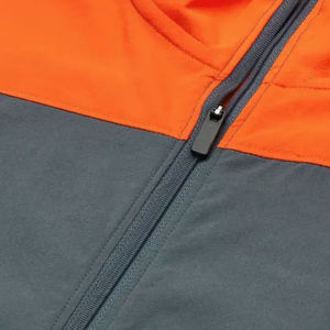 Survêtements pour hommes au prix d'usine direct disponible en gros à bas prix, élégants, confortables et idéaux pour une utilisation en salle de sport - Product Image 4