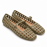 Sandales plates en plastique à bout carré style Jelly; Escarpins tendance à enfiler avec boucle; Sandales décontractées polyvalentes ajourées à bride unique pour l'été