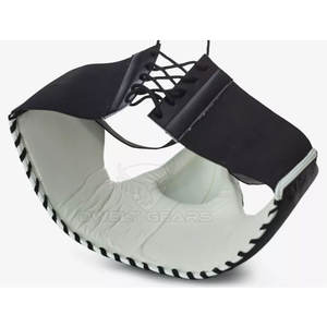 อุปกรณ์ป้องกันขาหนีบสำหรับนักมวย ทำจากหนัง PU น้ำหนักเบา ปรับได้ ใช้สำหรับฝึกซ้อม  สีและโลโก้สามารถปรับแต่งได้ สำหรับผู้ใหญ่เพศชาย - Product Image 3