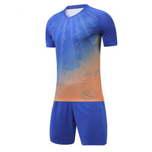 Conjunto de uniforme de fútbol más vendido Camiseta de fútbol de entrenamiento Diseño personalizado Logo Nylon/Cachemira 100% Material de poliéster OEM - Product Image 1
