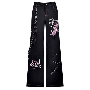 Pantalon baggy gothique punk en coton 100% avec des clous métalliques noirs, rose et chaud - Product Image 1