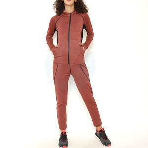Vente en gros nouvel arrivage de survêtements pour femmes vente en ligne ensembles pour femmes 2025 survêtement pour femmes en polyester - Product Image 1