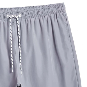 Pantalones cortos de playa informales sólidos de alta calidad para hombre-Secado rápido e impermeable Etiqueta personalizada Directo de fábrica al por mayor - Product Image 6