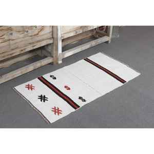 Alfombra Turca de 1.8x3.5 pies, Alfombra Pequeña Vintage, Alfombra con Borde Blanco - Product Image 1