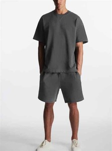 ชุดเซตกางเกงขาสั้นลำลองสำหรับผู้ชายชุดเสื้อผ้า2ชิ้นพร้อมเสื้อยืดแขนสั้นและชุดวอร์มสีพื้นสำหรับฤดูร้อน - Product Image 2