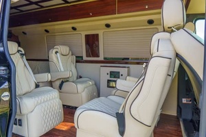 LISTO PARA ENVIAR, VEHÍCULO CON VOLANTE A LA DERECHA/IZQUIERDA, MERCEDES-BENZ SPRINTER 3500XD 2021, CONVERSIÓN A FURGONETA DE LUJO, MOTOR TURBODIÉSEL V6 - Product Image 3