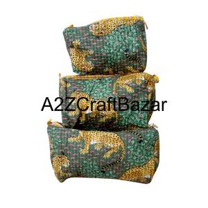 Magnifiques trousses de maquillage en toile de coton biologique A2ZCraftBazar, écologiques, tendance, avec fermeture éclair, pompon, poignée souple et durable - Product Image 1