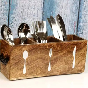 Soporte para Cucharas de Madera de Tres Niveles, Ecológico, Hecho a Mano, Acabado Pulido a Mano, Estilo Clásico y Sostenible para la Cocina - Product Image 1