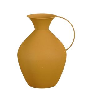 Le vase à fleurs en métal radiant fait à la main ajoute du luxe à vos fleurs avec force et style - Product Image 1