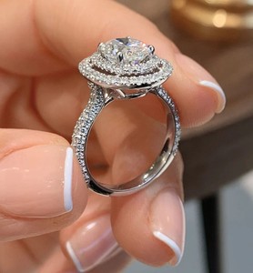 Anneaux de fiançailles Aniva Trendy Eternity en argent 925, luxe, taille ovale, moissanite, pour femmes, serti à griffes, certifié IGI, OEM - Product Image 3