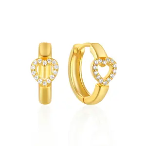 Orecchini a forma di cuore in argento Sterling CZ zircone Huggie Huggie placcato oro S925 per donna