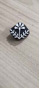 Bloque de Impresión de Madera Ecológico Grabado a Mano con Motivo de Peces Tradicional para Impresión Textil, Manualidades Creativas y Decoración del Hogar - Product Image 4