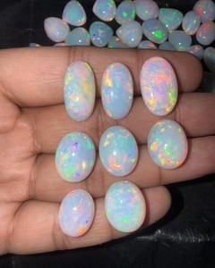 Lot de 42 cabochons d'opale éthiopienne naturelle, 307 carats, multicolores, pour la fabrication de bijoux - Product Image 2