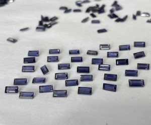 หินอิโอไลต์ธรรมชาติทรงเหลี่ยมตัดขนาด2.5x5มม. ตัดเหลี่ยมเพชรพลอย iolite หลวม - Product Image 5