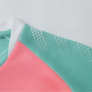 Nueva Ropa Deportiva, Uniforme de Fútbol con Logotipo Personalizado, Conjuntos de Alta Calidad, Camiseta y Pantalones Cortos de Fútbol, 100% Poliéster, Tallas Personalizadas, Tela de 260g - Product Image 3