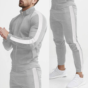 Costume de sport décontracté coupe ajustée pour homme Pantalon long et sweat à capuche avec col montant et motif patchwork pour ensemble de sports d'hiver - Product Image 6