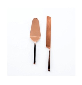 ชุดมีดตัดและเสิร์ฟเค้กโลหะชุดอุปกรณ์ตกแต่งโต๊ะในบ้านมีดตัดเค้กโลหะดีไซน์ใหม่ล่าสุด - Product Image 1