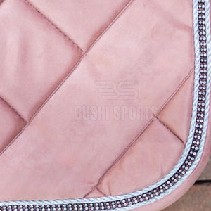 Tapis de selle respirant pour cheval avec tissu anti-humidité, forme profilée, ajustement confortable - Product Image 5
