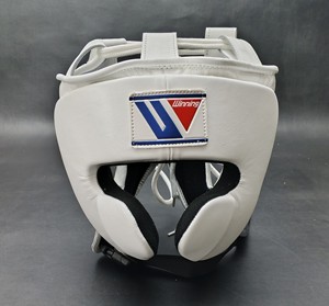 Protège-tête de boxe en cuir blanc de haute qualité personnalisable pour les arts martiaux et l'entraînement physique - Product Image 5