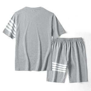 Conjunto informal de talla grande para hombre, camiseta de manga corta, pantalones cortos transpirables con cordón, conjunto de 2 piezas de verano para hombre al mejor precio - Product Image 2
