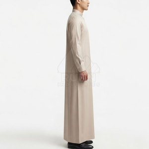 Thobe arabe premium décontracté à manches longues, vêtement musulman avec col à revers élégant, coupe confortable, en coton léger et respirant - Product Image 4
