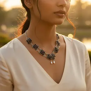 Collier en argent 925 avec pierres précieuses grenat, bijoux cadeau pour femmes - Product Image 1