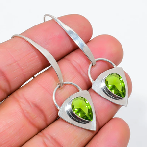 Pendientes de piedras preciosas de peridoto de alta calidad, Pendientes colgantes y colgantes de plata de ley 925, proveedor de joyería al por mayor de India - Product Image 2