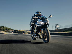 Nouvelle moto Naked 450NK 2026 en vente (ventes annuelles) - Product Image 3