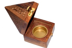 Nouveauté 2025 pyramide en bois Bakhoor charbon de bois brûleur d'encens arabe aromathérapie - Product Image 4