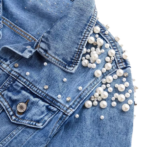 Chaqueta vaquera de mujer lavada con piedra de calidad superior con bordado de perlas en todo logotipo personalizado Chaquetas vaqueras de mujer en blanco - Product Image 3