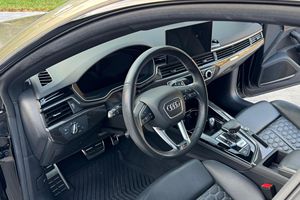 2022 HAU-DEE RS5 SPORTBACK ไมล์น้อย เครื่องยนต์สมบูรณ์ ระบบเกียร์อัตโนมัติ หลังคาพาโนรามา ไฟหน้า LED พร้อมส่ง - Product Image 2