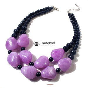 Collar de resina ecológico Tradebyd, joyería ligera y duradera, perfecto para trajes casuales y de fiesta - Product Image 2