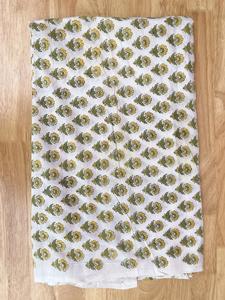 Tissu indien fait à la main en coton Jaipur Sanganeri tissu imprimé à la main matière première tissu pour robe vente en gros - Product Image 3