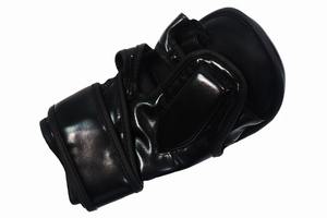 Gants de boxe et de MMA personnalisés Edge Force Sportswear avec logo, 8 à 14 oz, 2026, en cuir PU imperméable pour l'entraînement - Product Image 5