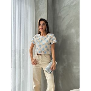 Blusa de Mujer TOPSHOW, Azul Crudo, Manga Corta, Diseño a Cuadros de Crochet - Blusa Casual de Verano al Por Mayor - Product Image 3